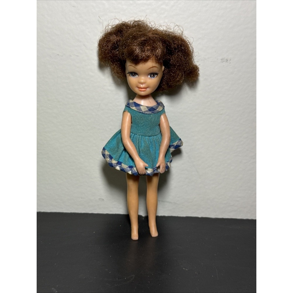 Vintage 1967 Uneeda Tiny Teens Doll Brunette Original Outfit